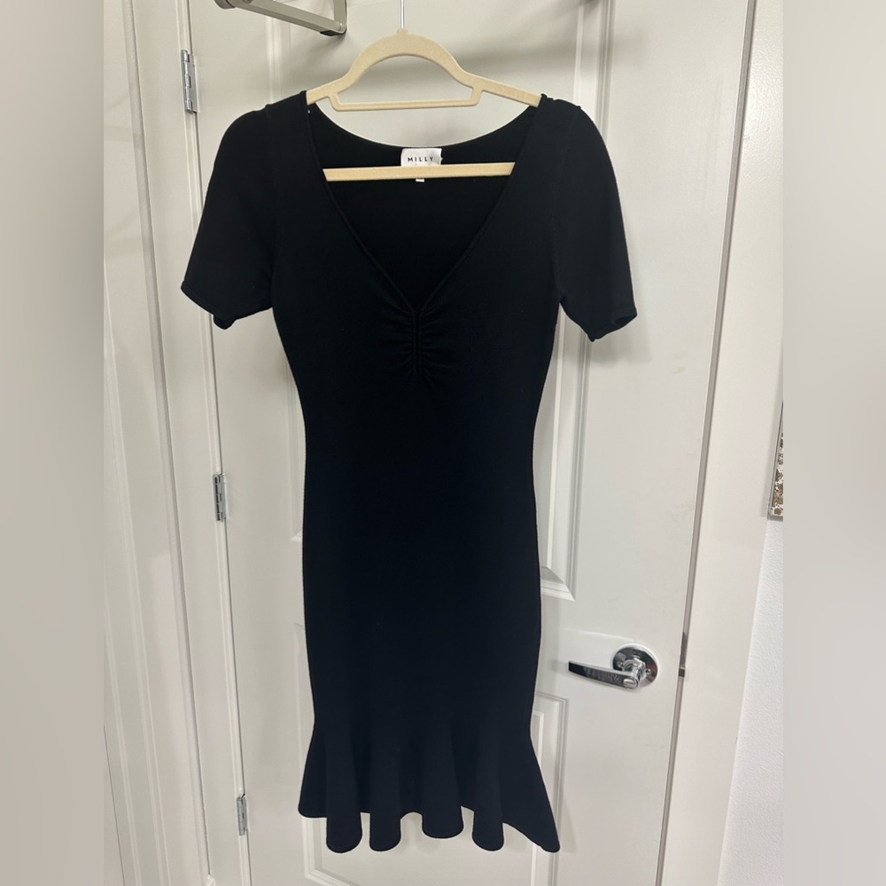 Milky Black Mermaid Dress V-Neck Size Small